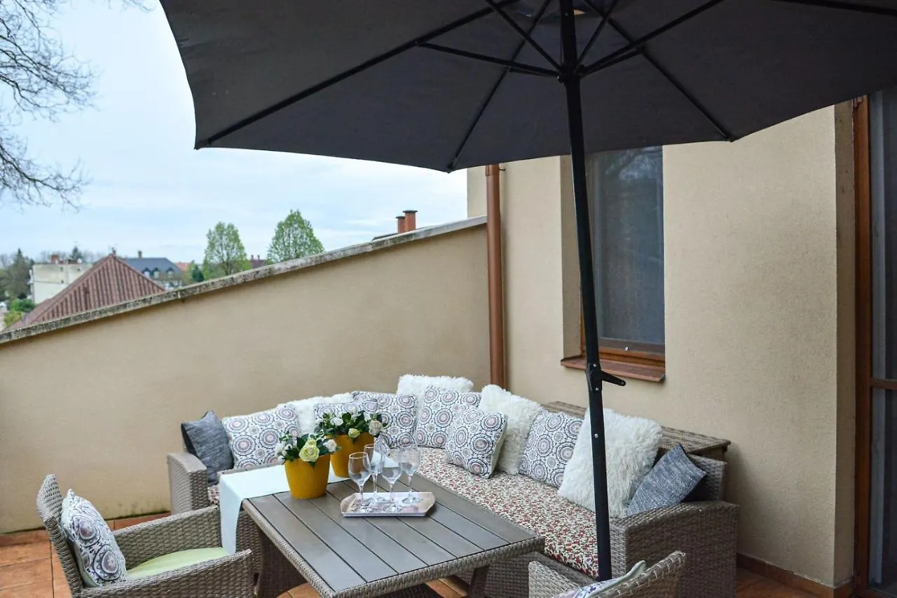 Unicum Apartman Hajduszoboszlo Hungary