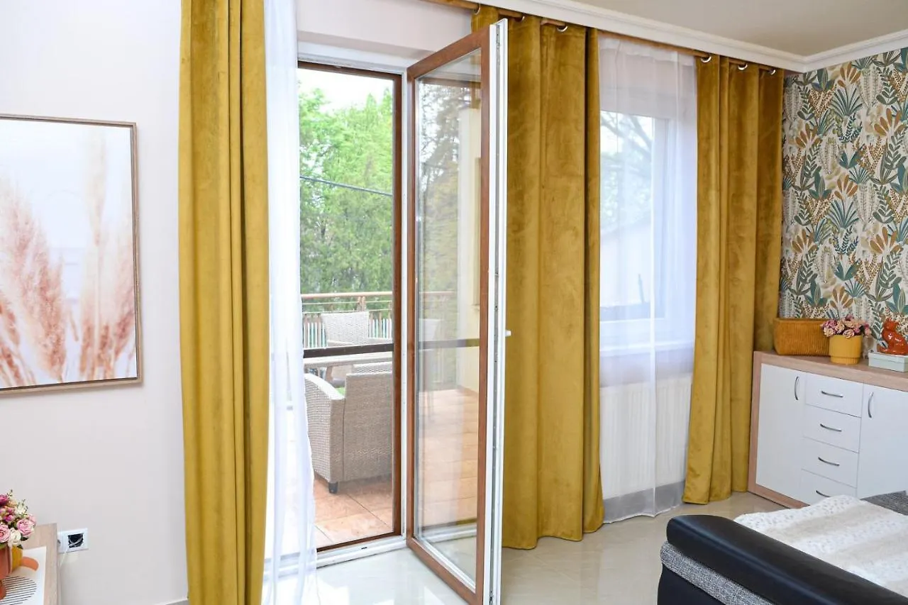 Apartment Unicum Apartman Hajduszoboszlo